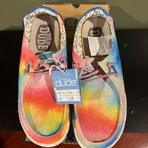 Hey Dude Kids Size 6 Wendy Youth Dreamer Slip-ons